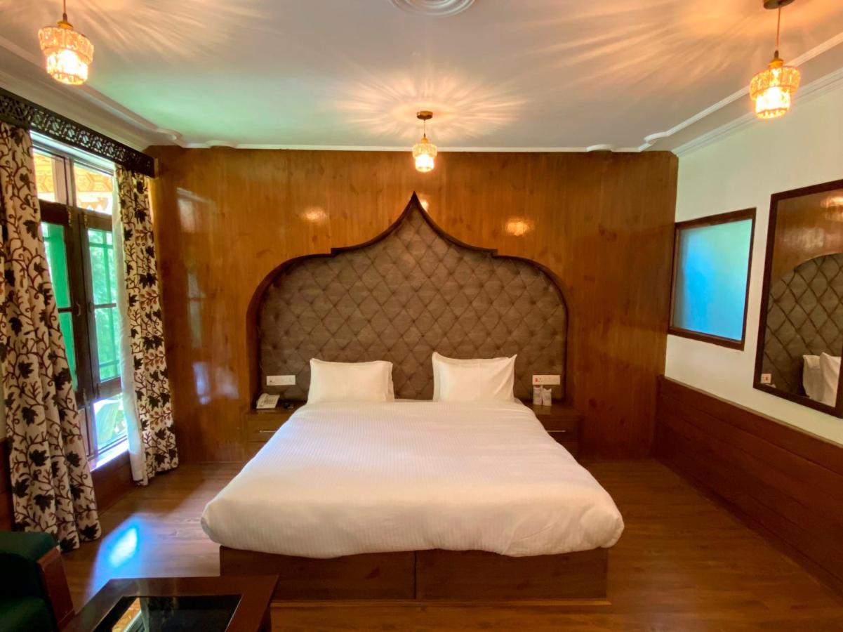 Six Seasons Pahalgam Pahalgām Екстериор снимка